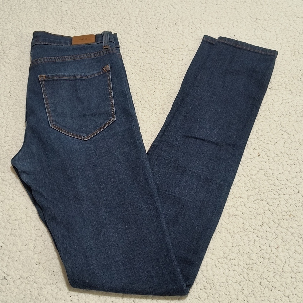 BGD Urban Outfitters High Rise Cigarette Long Jeans Size 27